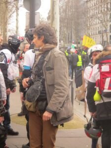 Arsip unjuk rasa rompi kuning di Paris, Februari 2019