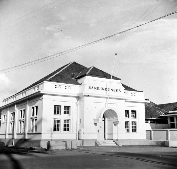 Gedung kantor Bank Indonesia dalam foto arsip koleksi Tropenmuseum