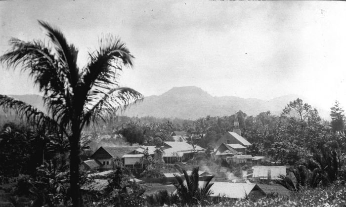Foto arsip pemandangan Kota Tomohon dari ketinggian